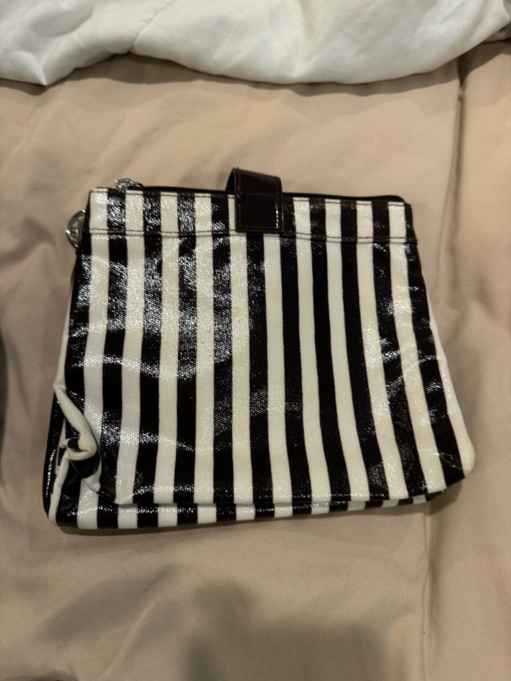 Henri Bendel Classic Stripe Cosmetic 3 Piece Set - Picture 3 of 6